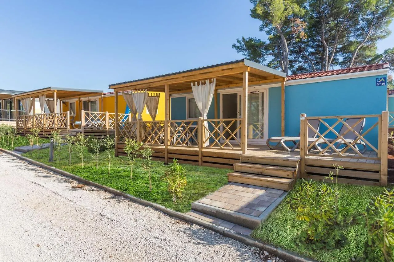 Holiday park Camping Adria Mobile Homes Lanterna