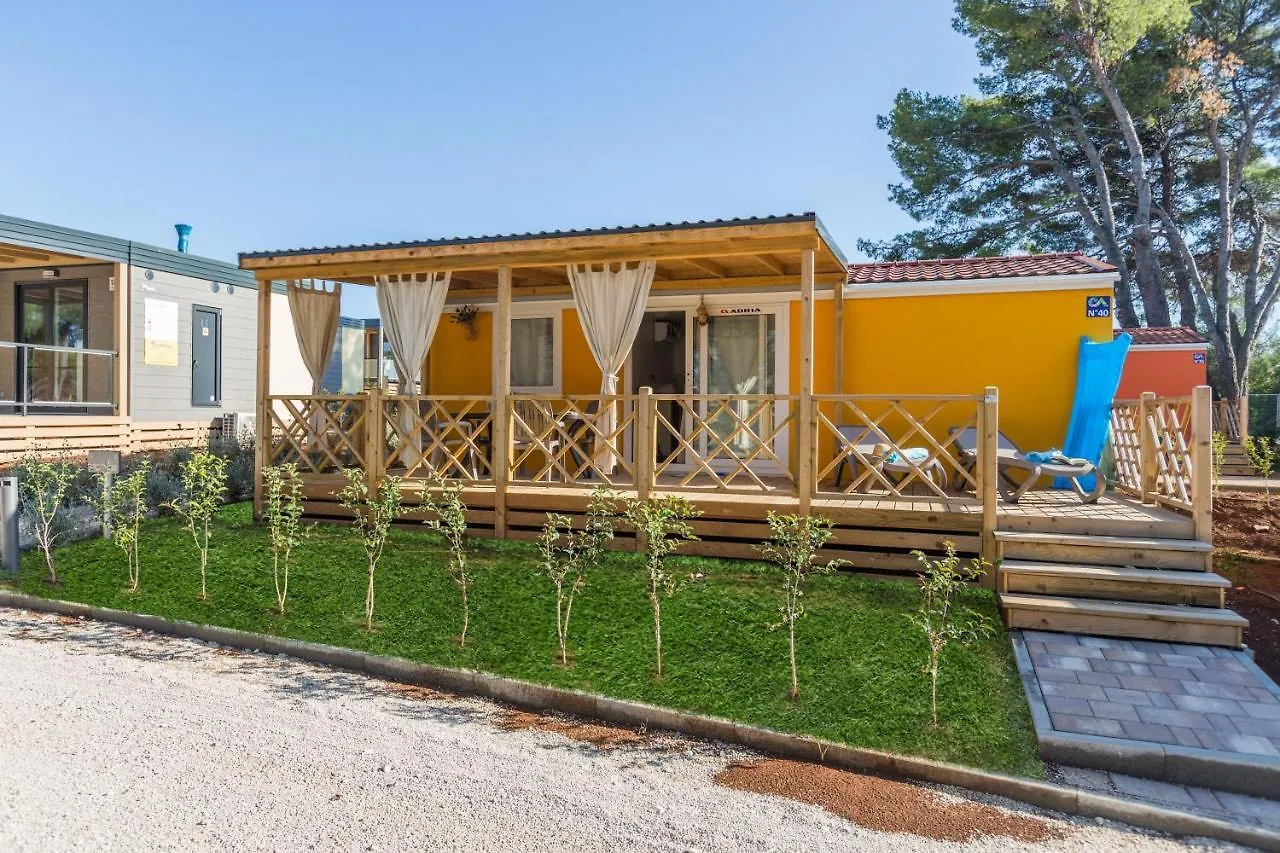 Camping Adria Mobile Homes Lanterna Holiday park